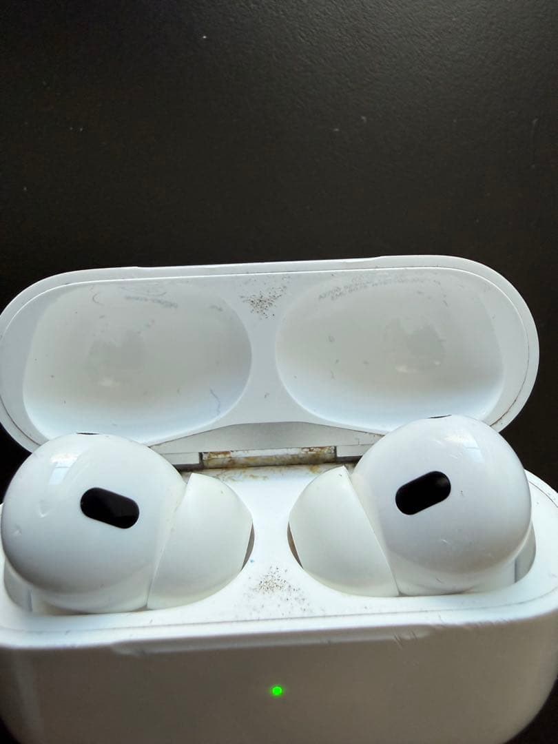 AirPods Pro 2本体 ホワイト 充電ケース付き