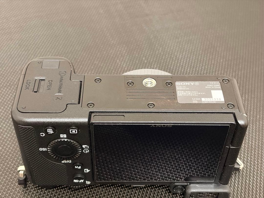 SONY α7c ボディのみ ILCE-7C / ミラーレス一眼