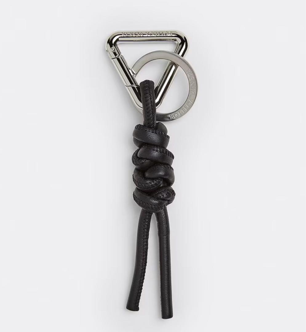 【ボッテガヴェネタ】トライアングル キーホルダー