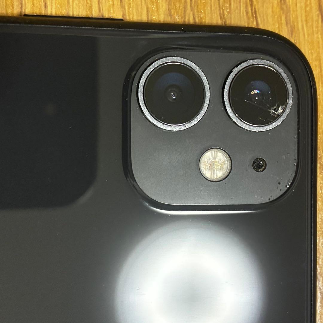 iPhone11 128GB ブラック【ガラスフィルム・ライトニングケーブル付】