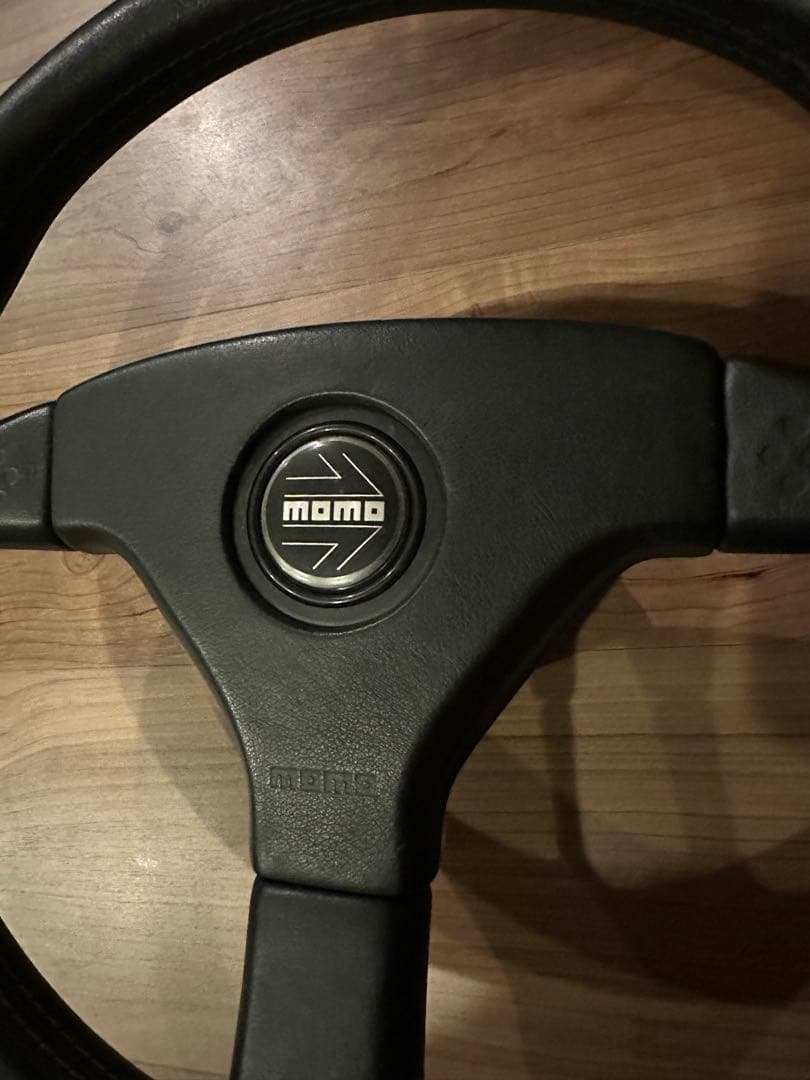 momo ステアリング 3スポーク 黒