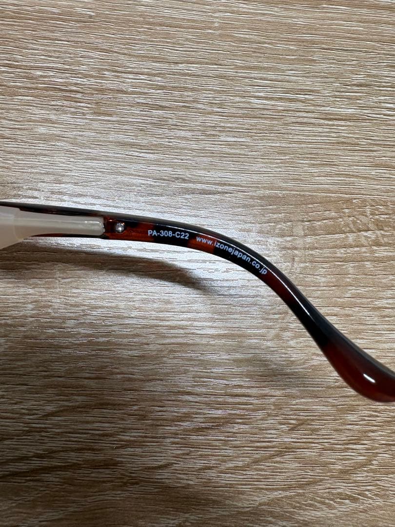 【IZONE Petite Aile】レディースサングラス