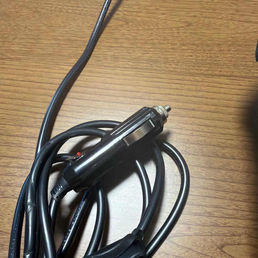 ハイエース換気扇　4型以降