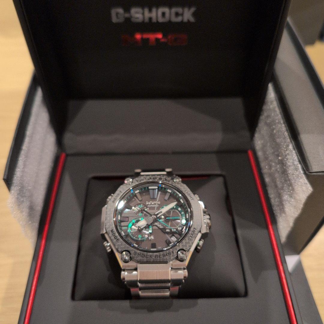 G-SHOCK MTG-B2000XD-1AJF 腕時計　電波ソーラー