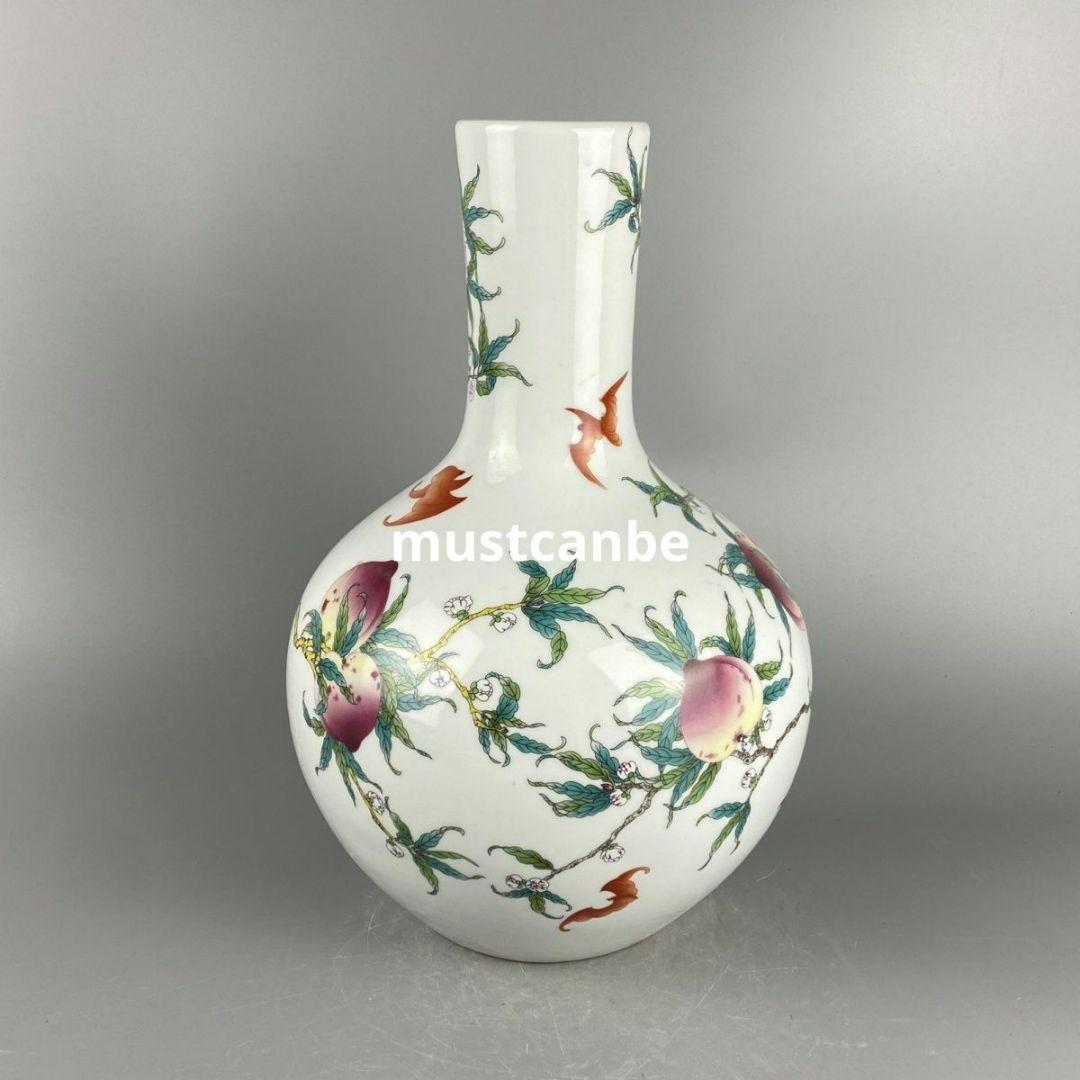 清乾隆粉彩寿桃天球瓶 景徳鎮 陶磁器 装飾品 現代工芸品 美術品 置物