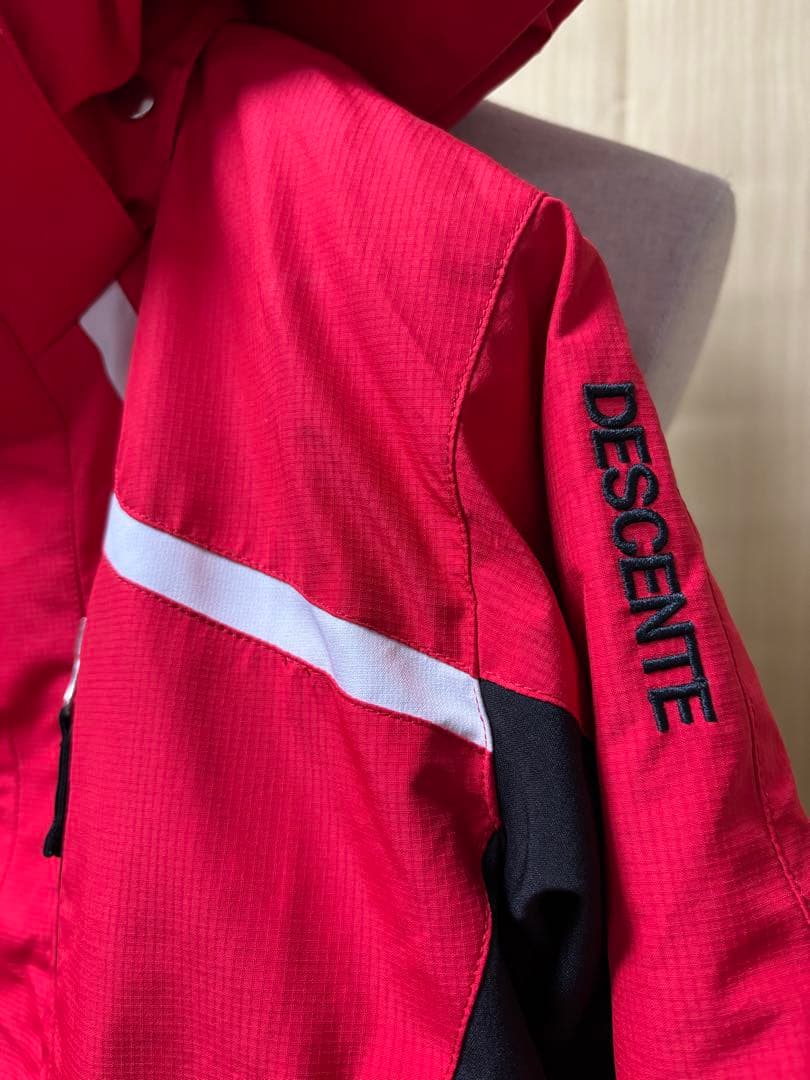 DESCENT 130 スキーウェア　スキーウエア　子供　デサント　上下セット