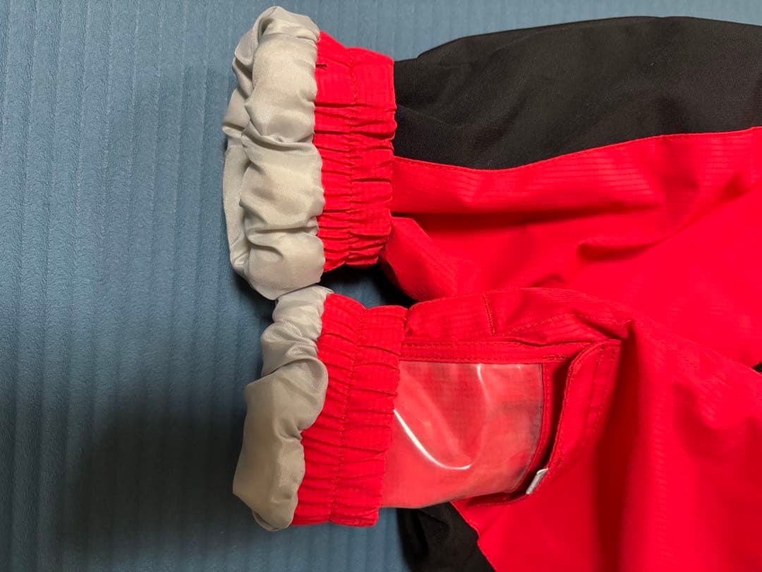 DESCENT 130 スキーウェア　スキーウエア　子供　デサント　上下セット