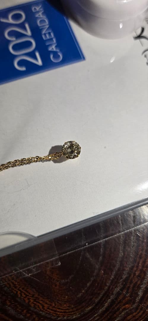 ゴールド ペンダント ネックレス　イエローダイヤモンド