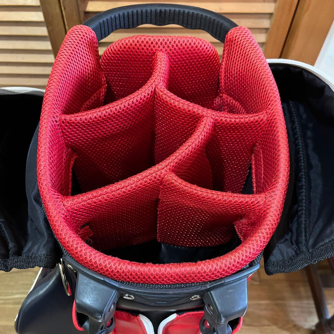 パーリーゲイツ　ゴルフキャディバッグ。