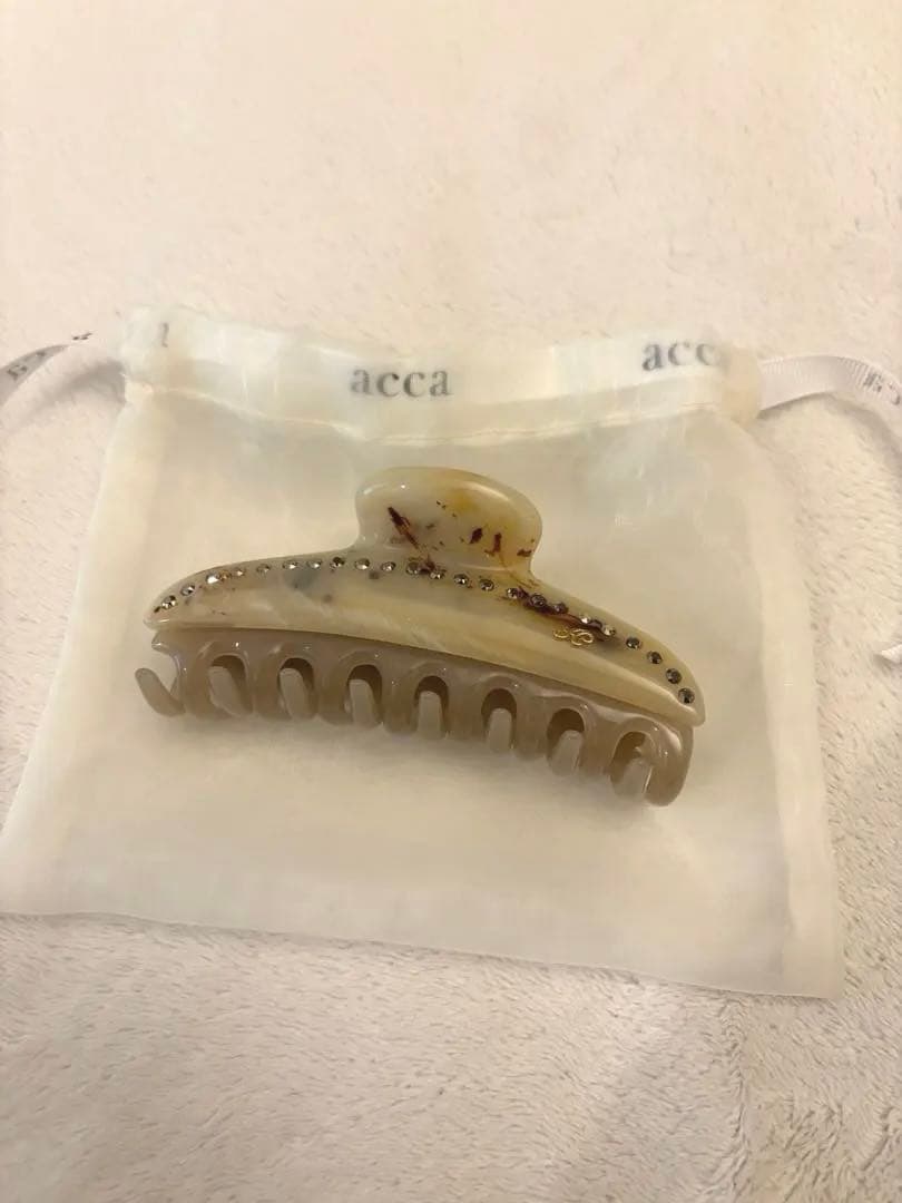 【ACCA】ティアラクイーン　クリップ　Ｌサイズ ベージュ