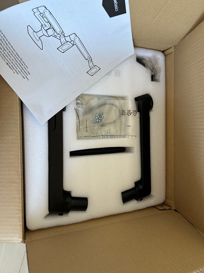 モニター2台とモニターアーム1台セット LG27UL500-W 27インチ 4K