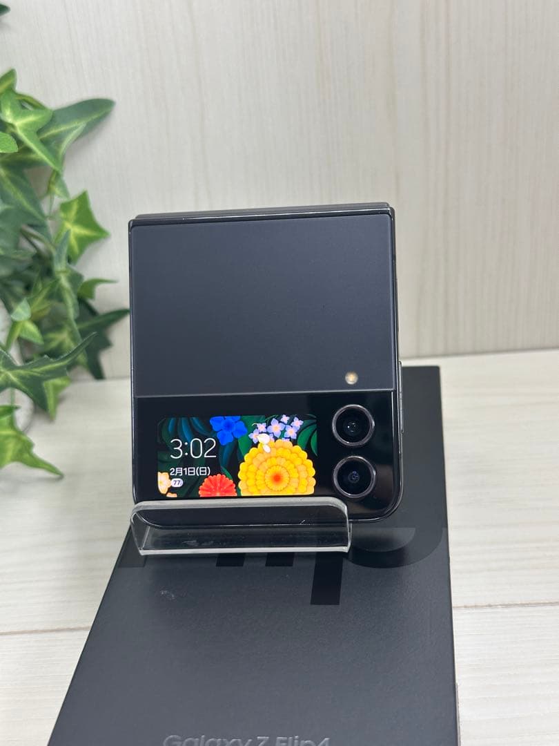 ✅SAMSUNG Galaxy Z Flip4 5G(訳あり)