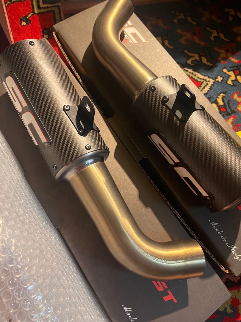 【SC PROJECT】 CR-T M2 ハイパーモタード950