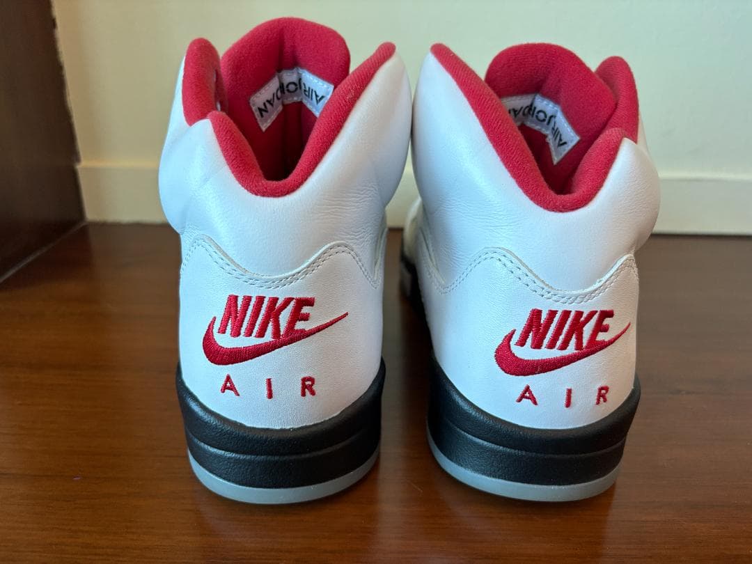 ナイキ エアジョーダン5 レトロ \"ファイアレッド\" 28.5cm