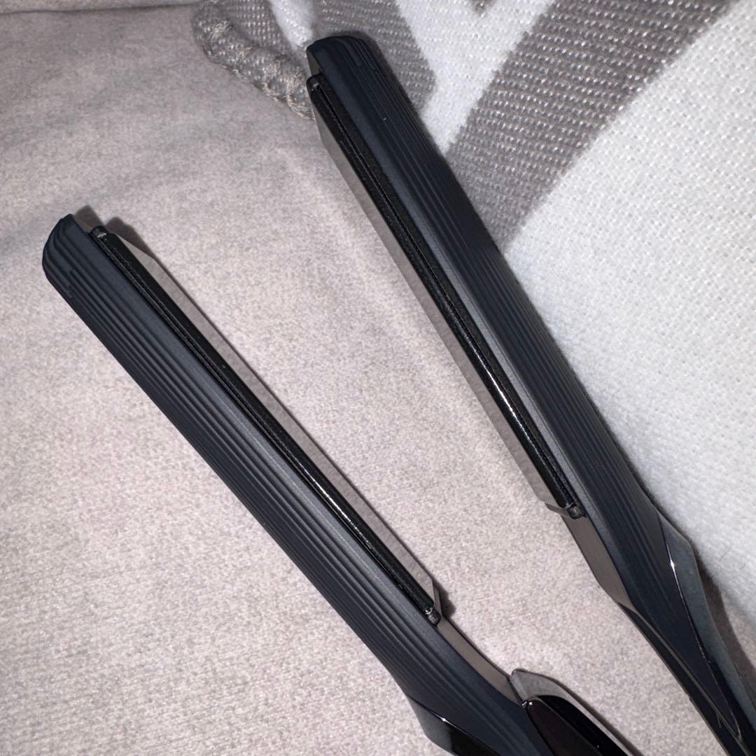 リファ　ストレートヘアアイロン ブラック