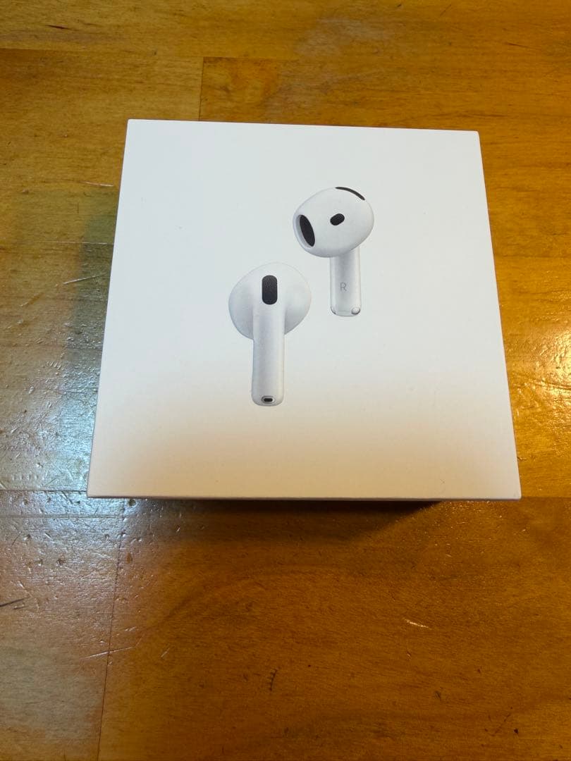 【ほぼ新品】AirPods 第4世代 ノイズキャンセリングモデル 正規販売店購入