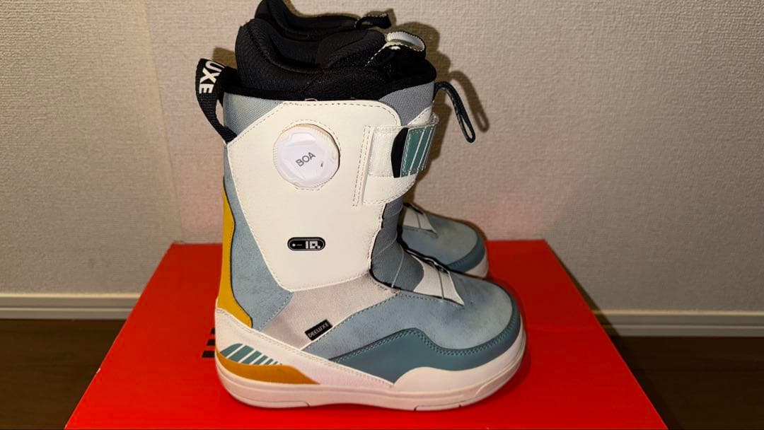 【雪男】DEELUXE ID LARA BOA 23.5cm 24-25