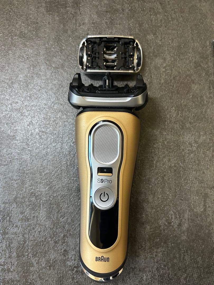 BRAUN シリーズ9 Pro メンズ電気シェーバー