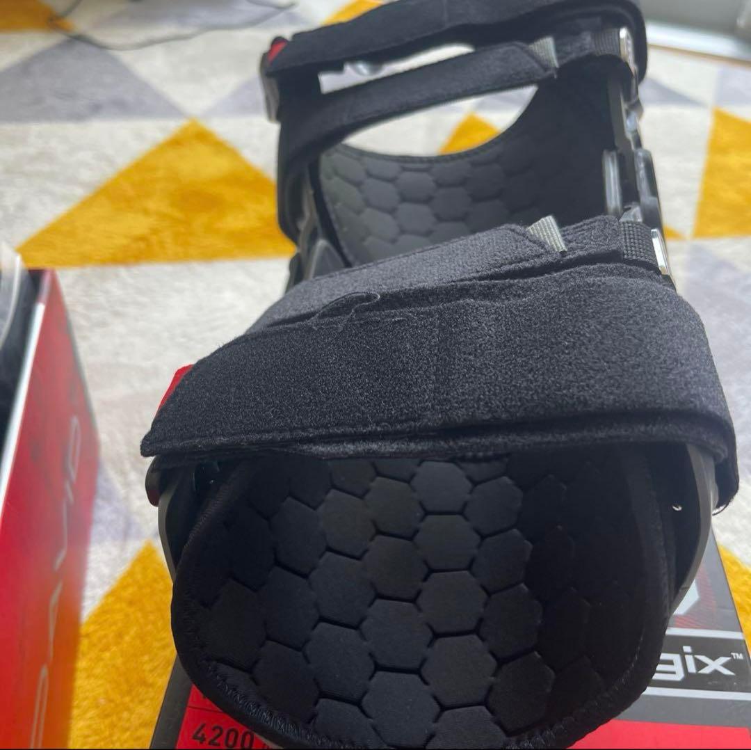 マクダビッド (McDavid) M4200左膝サポーターLサイズ 未使用