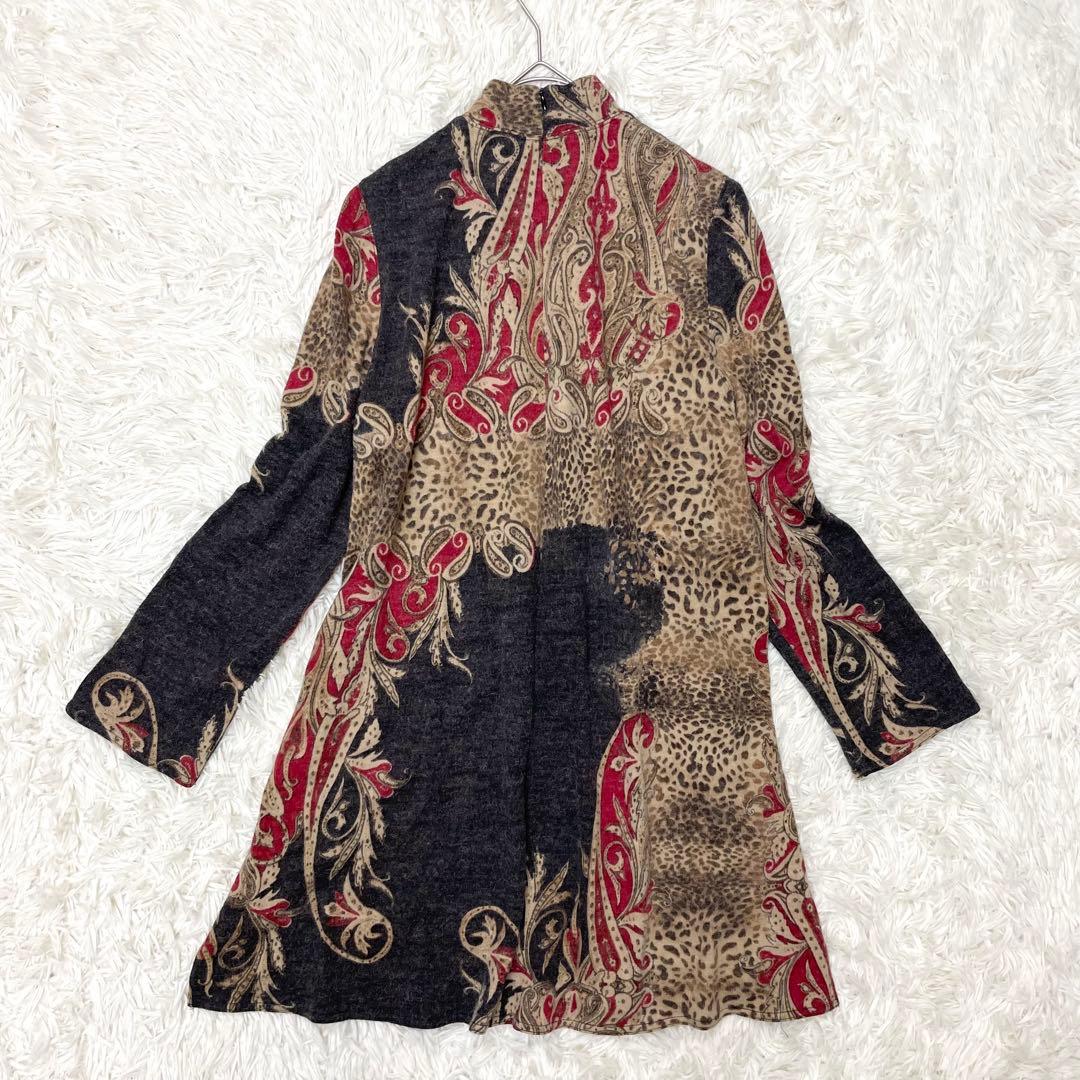 伊太利屋 ヒョウ柄 ペイズリー ニットロングチュニック ハイネック 大きいサイズ