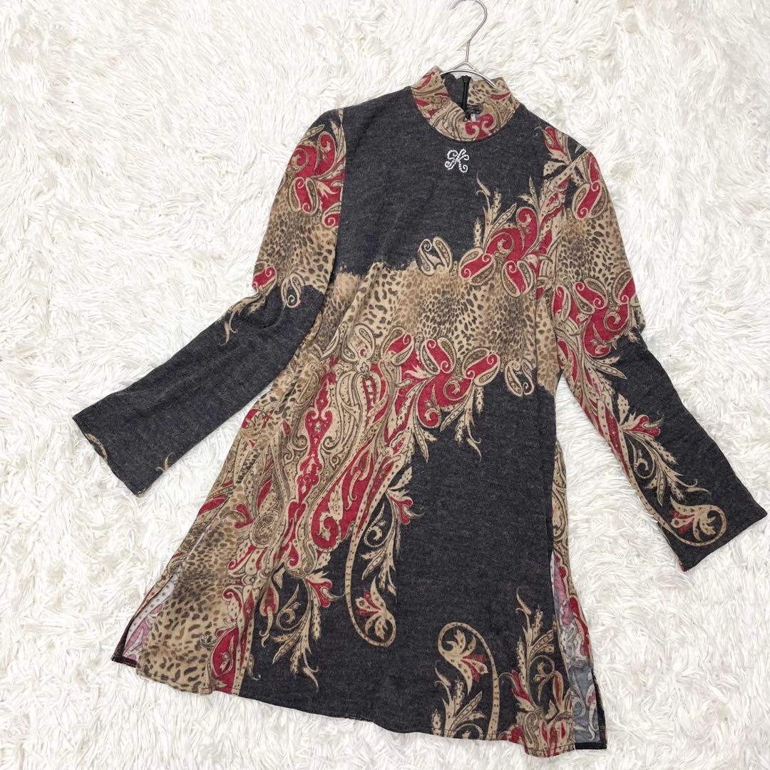 伊太利屋 ヒョウ柄 ペイズリー ニットロングチュニック ハイネック 大きいサイズ