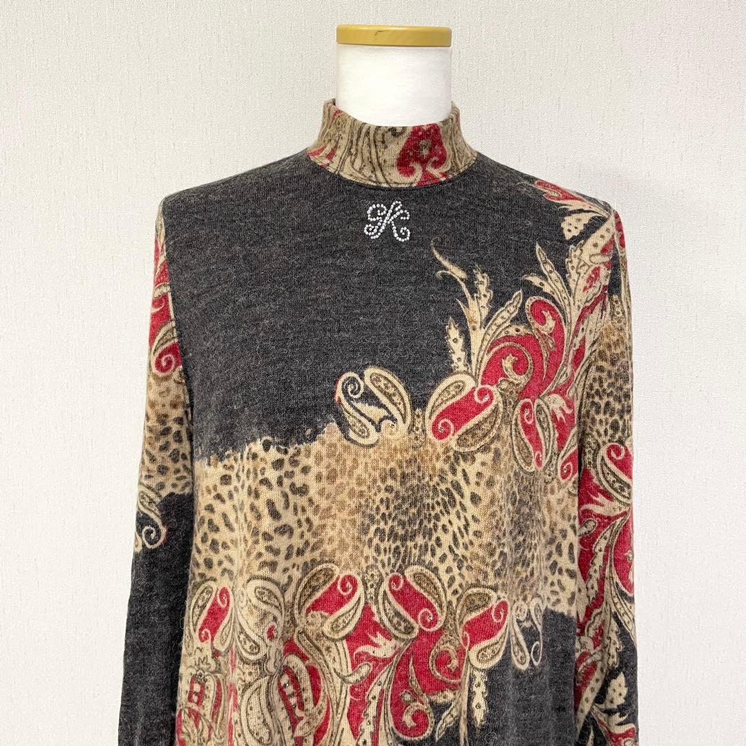 伊太利屋 ヒョウ柄 ペイズリー ニットロングチュニック ハイネック 大きいサイズ