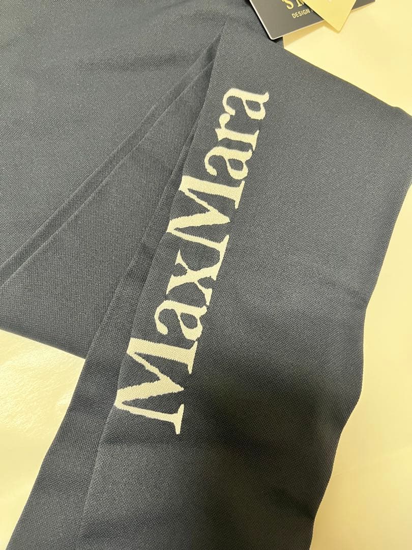 ✴︎新品✴︎'S Max Mara BASILEA レギンス(紺)Sサイズ