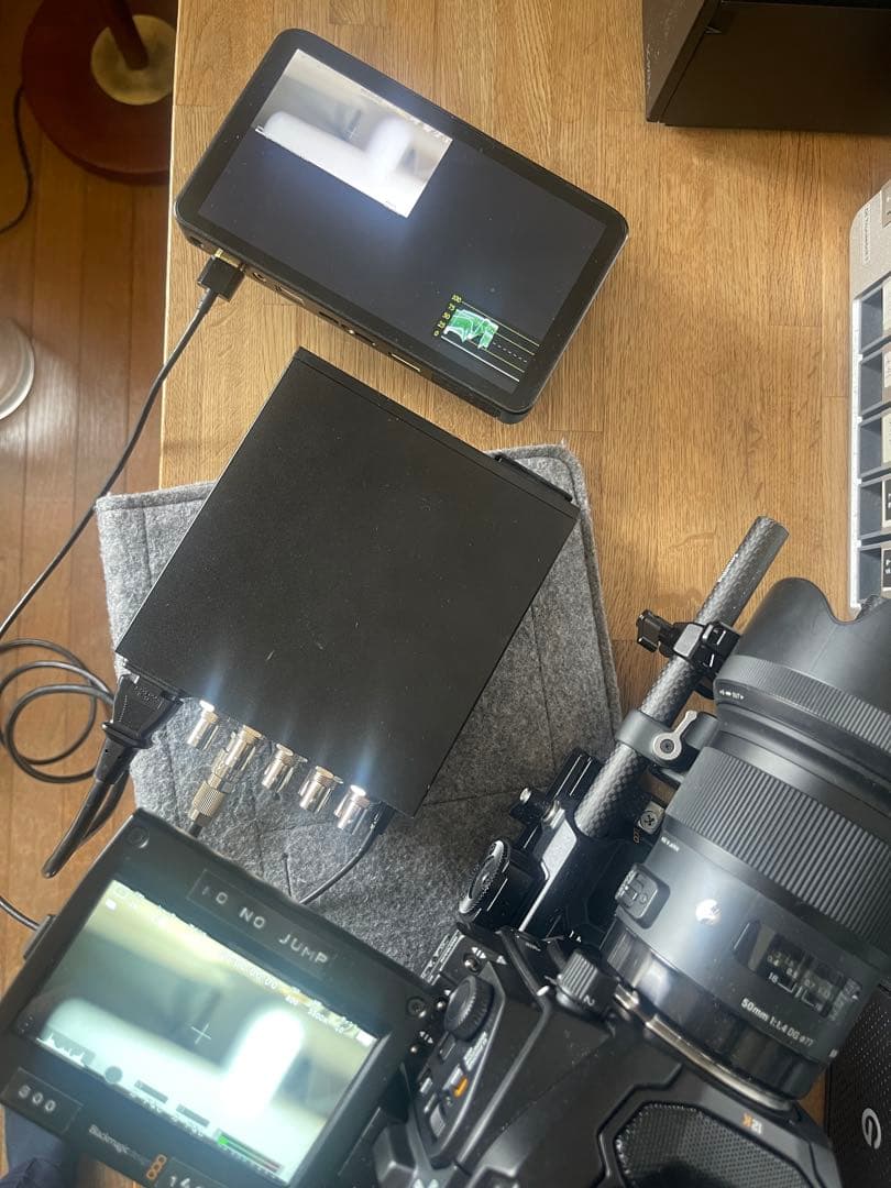 Tomoyuuuu　Blackmagic MultiView 4 ブラック