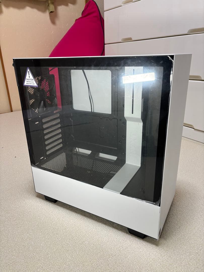 nzxt pcケース　H510 white/black