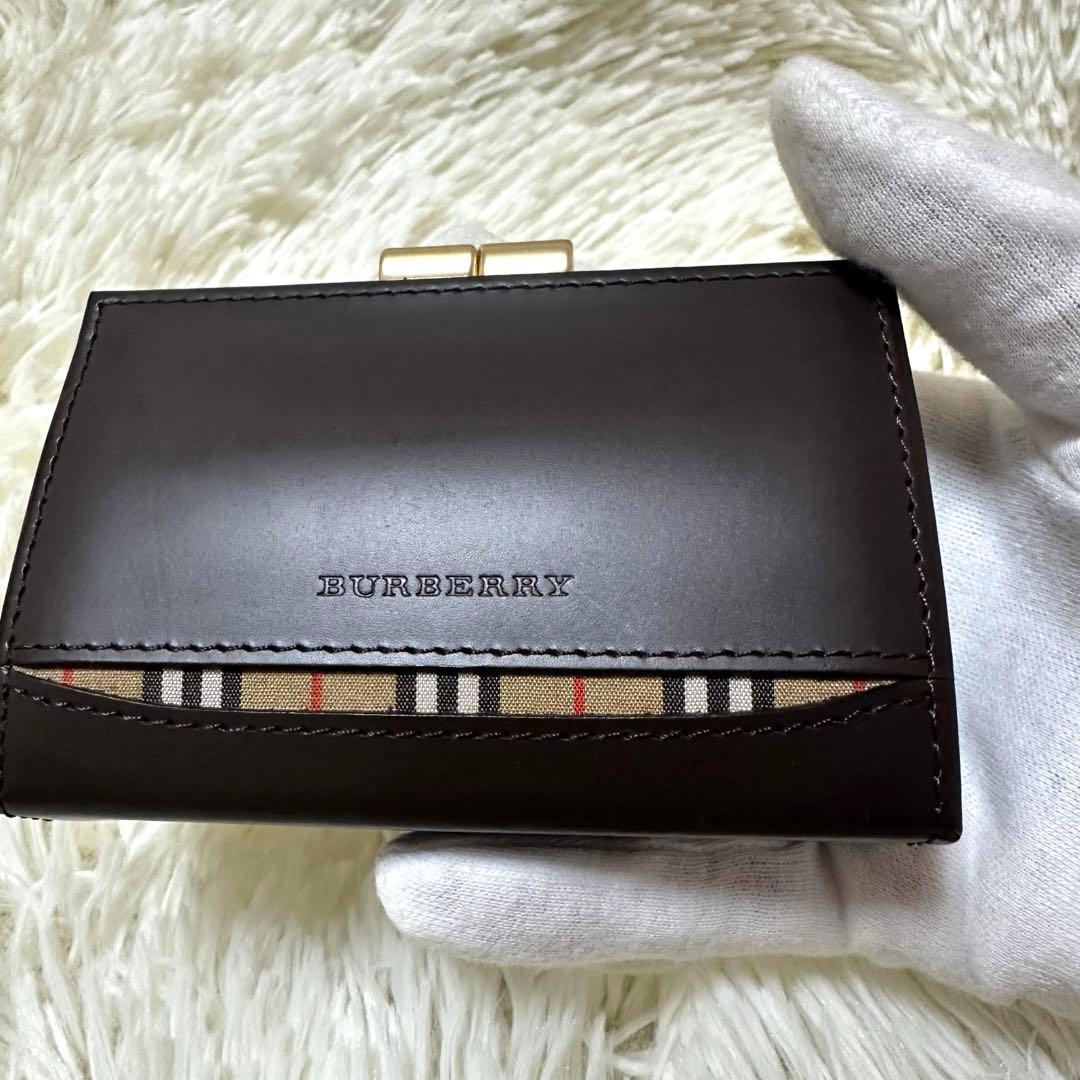 未使用に近い　バーバリー　がま口レザーケース 内側ノバチェック　ブラウン