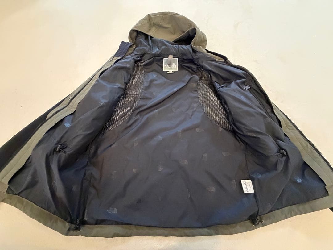 THE NORTH FACE マウンテンライトジャケット NPW61831