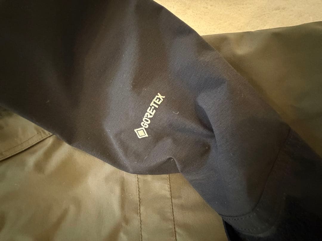 THE NORTH FACE マウンテンライトジャケット NPW61831