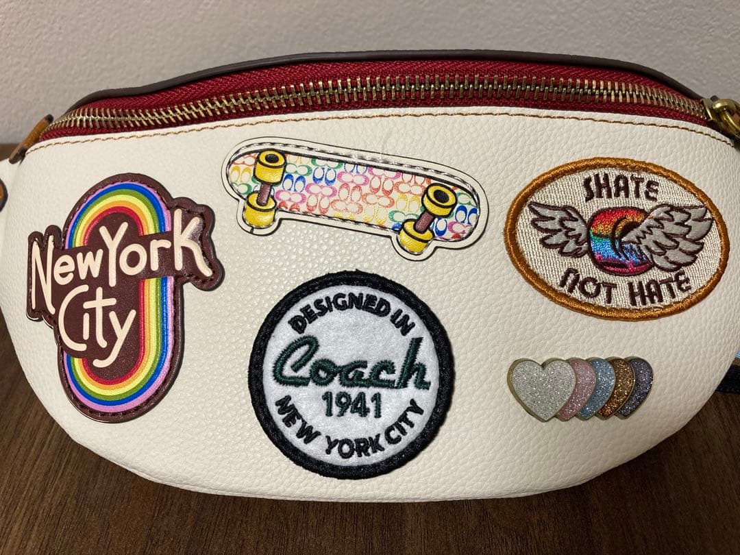 【新品】コーチ　チャーター ベルト バッグ 7 ウィズ パッチ