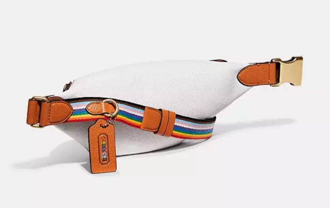 【新品】コーチ　チャーター ベルト バッグ 7 ウィズ パッチ