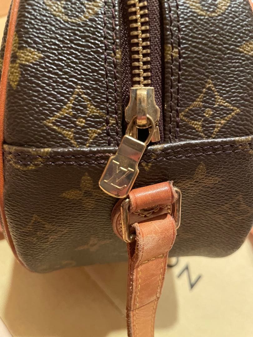 【週末限定価格】LOUIS VUITTON ショルダーバッグ ブロワ モノグラム