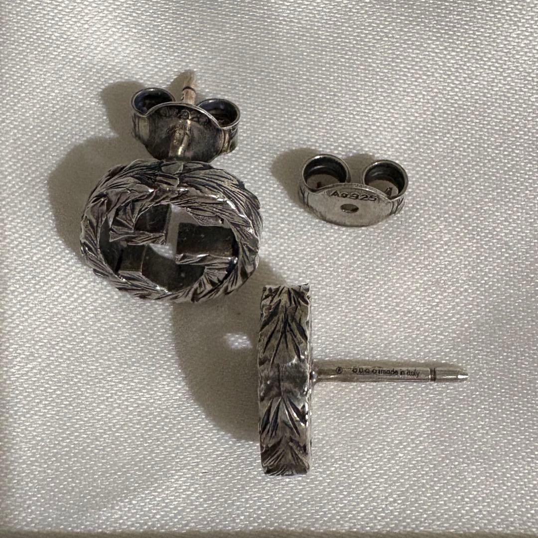 GUCCI シルバー ピアス