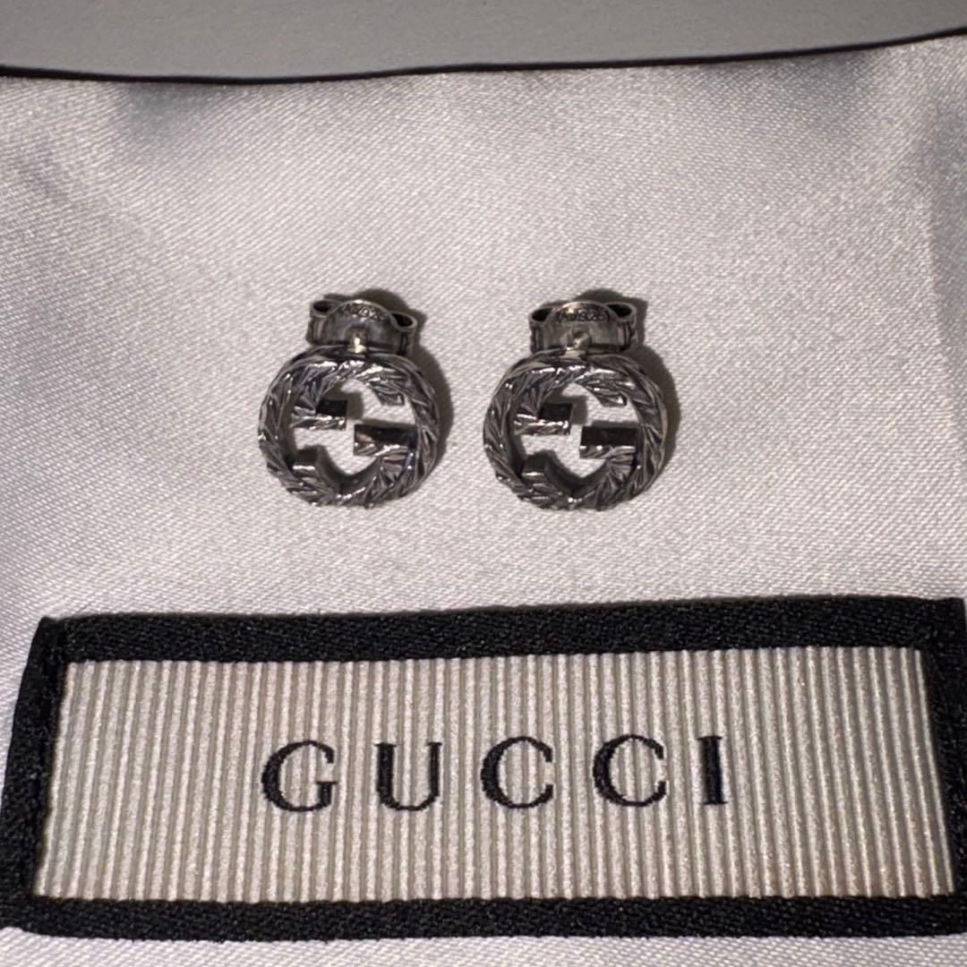 GUCCI シルバー ピアス