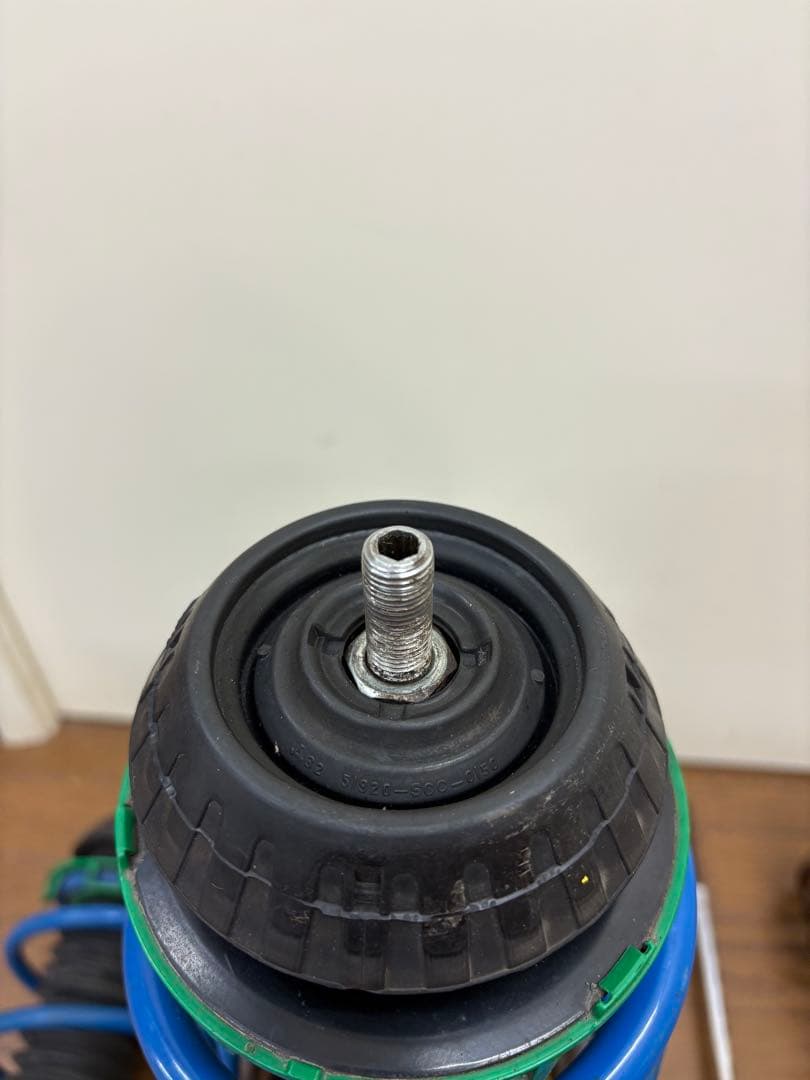 カヤバ　エスペリア　サスキット　一台分　フィット　GK3,4,5,6 GP5,6