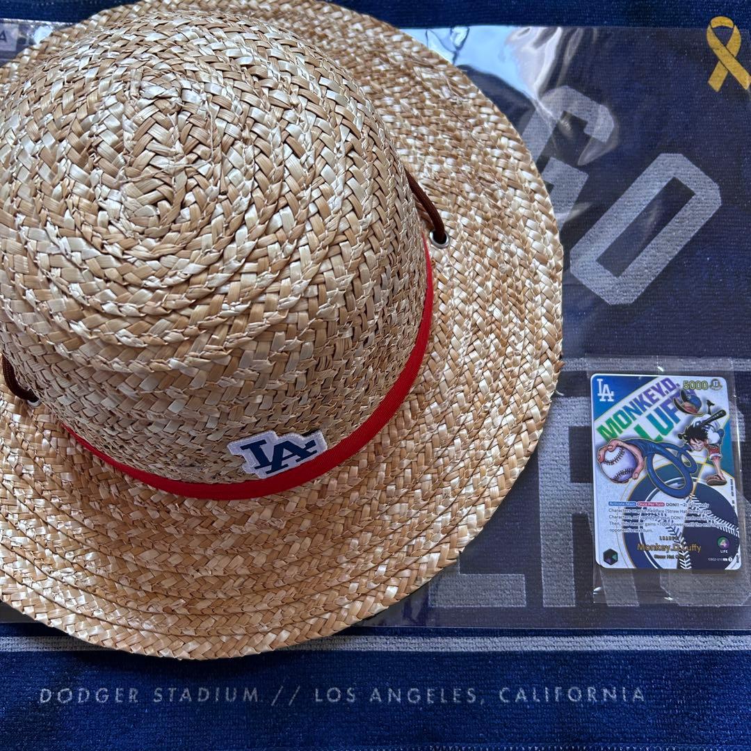 希少【新品未開封】海外 ワンピースカード ドジャース ルフィ限定プレミアセット