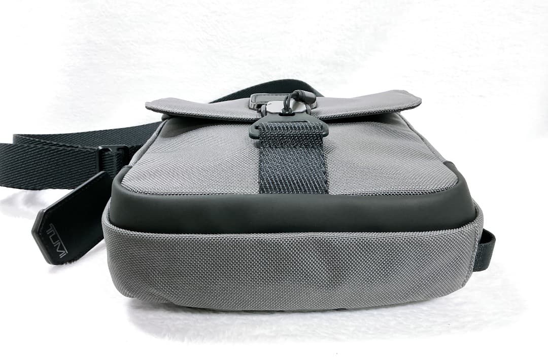 【正規品】TUMI ALPHA BRAVO 「ジュニア」クロスボディ