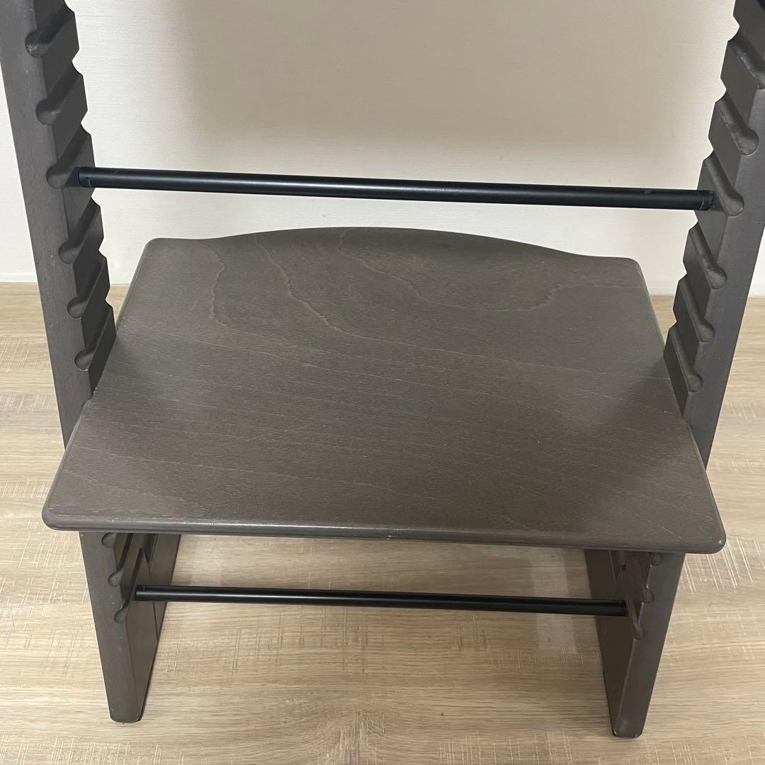 ストッケ　トリップトラップ　ストームグレー　ベビーセット付 S/N4