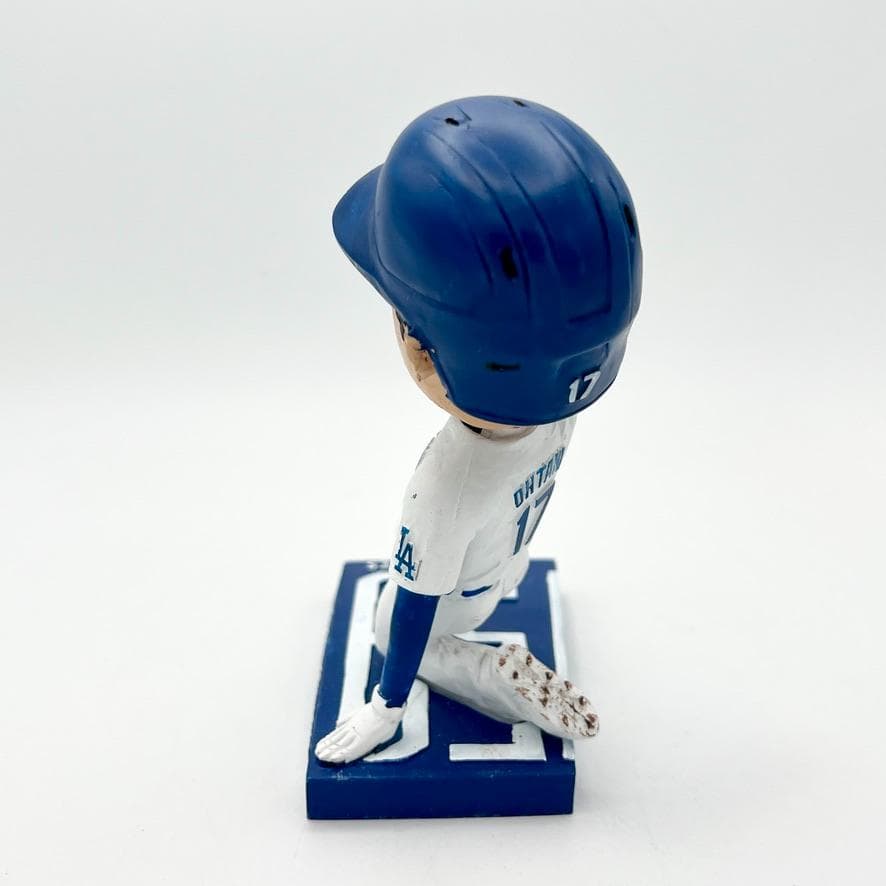 球場配布 非売品 ドジャース 大谷翔平 50/50記念 ボブルヘッド 人形