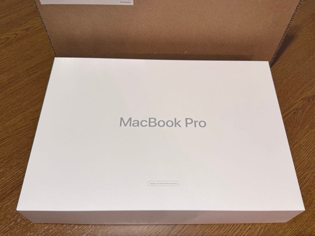 美品 アップルMacBook Pro 13インチ 512GB タッチバー