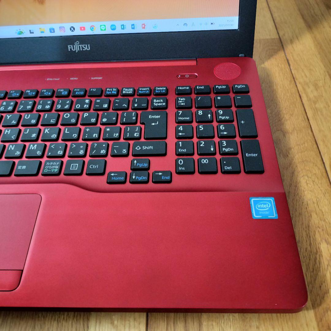 【早い者勝ち】美品⭐️赤ノートパソコン⭐️在宅ワークに最適⭐️Windows11