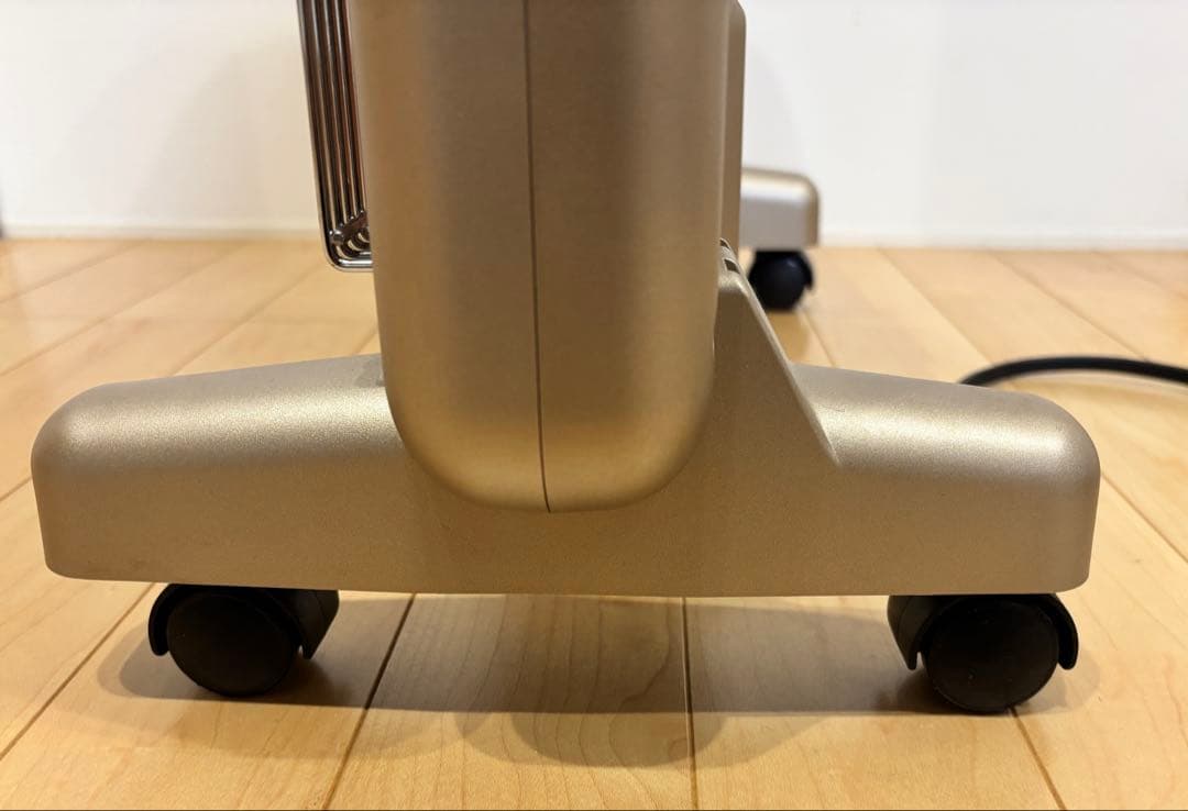 サンルミエ・エクセラ７N700L-GR　ゴールド