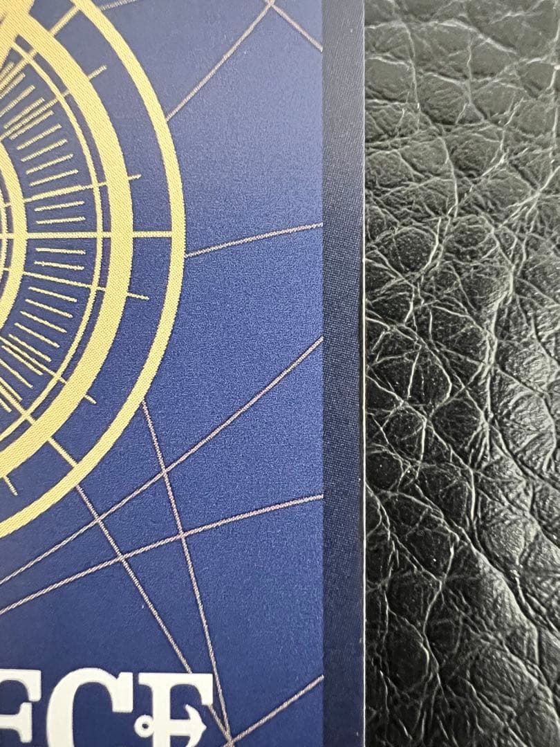 ワンピースカード 新たなる皇帝【マーシャル・D・ティーチ ★コミパラ】※傷あり