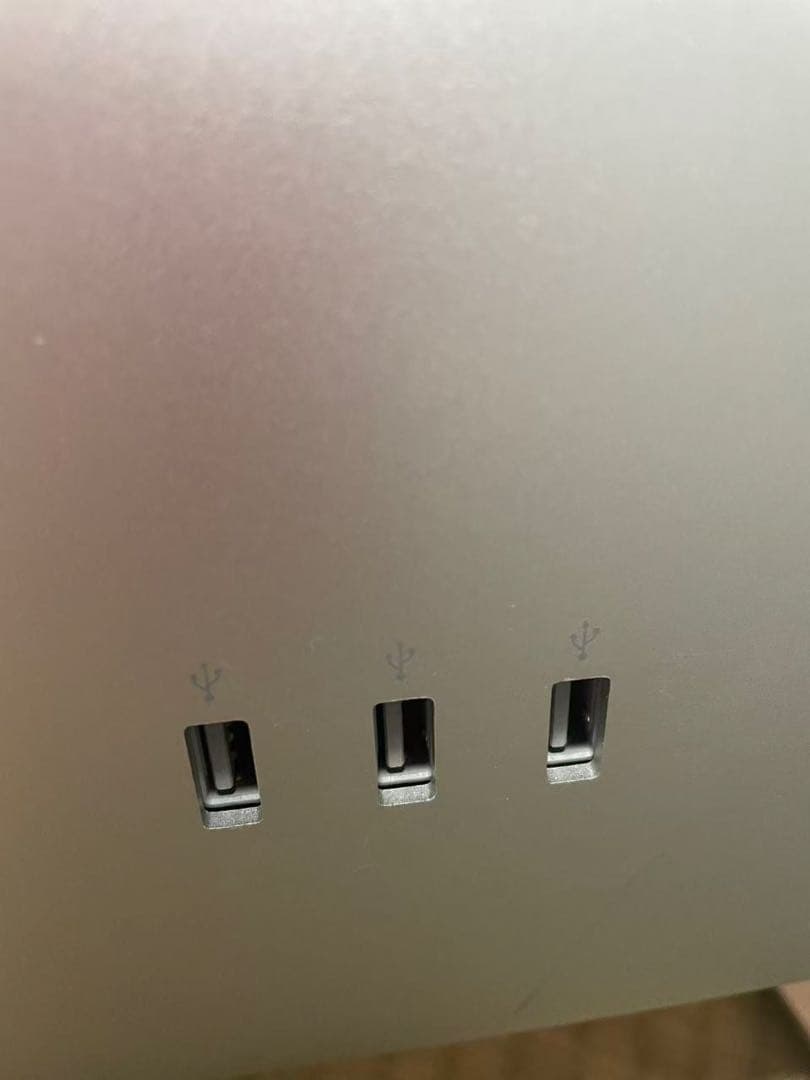 Macデスクトップ LED Cinema Display MC007J/A1316