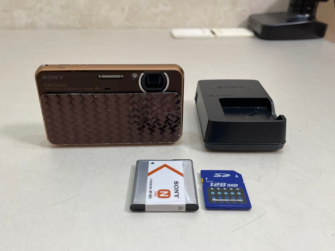 SONY Cyber-Shot DSC-T99Dメモリー128mbデジタルカメラ