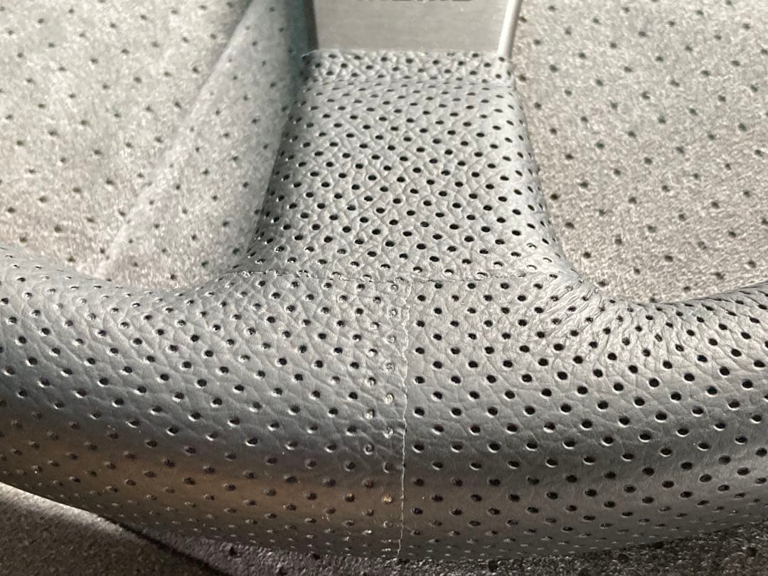 MOMO ステアリングホイール C-71 350mmコンペティション極上品