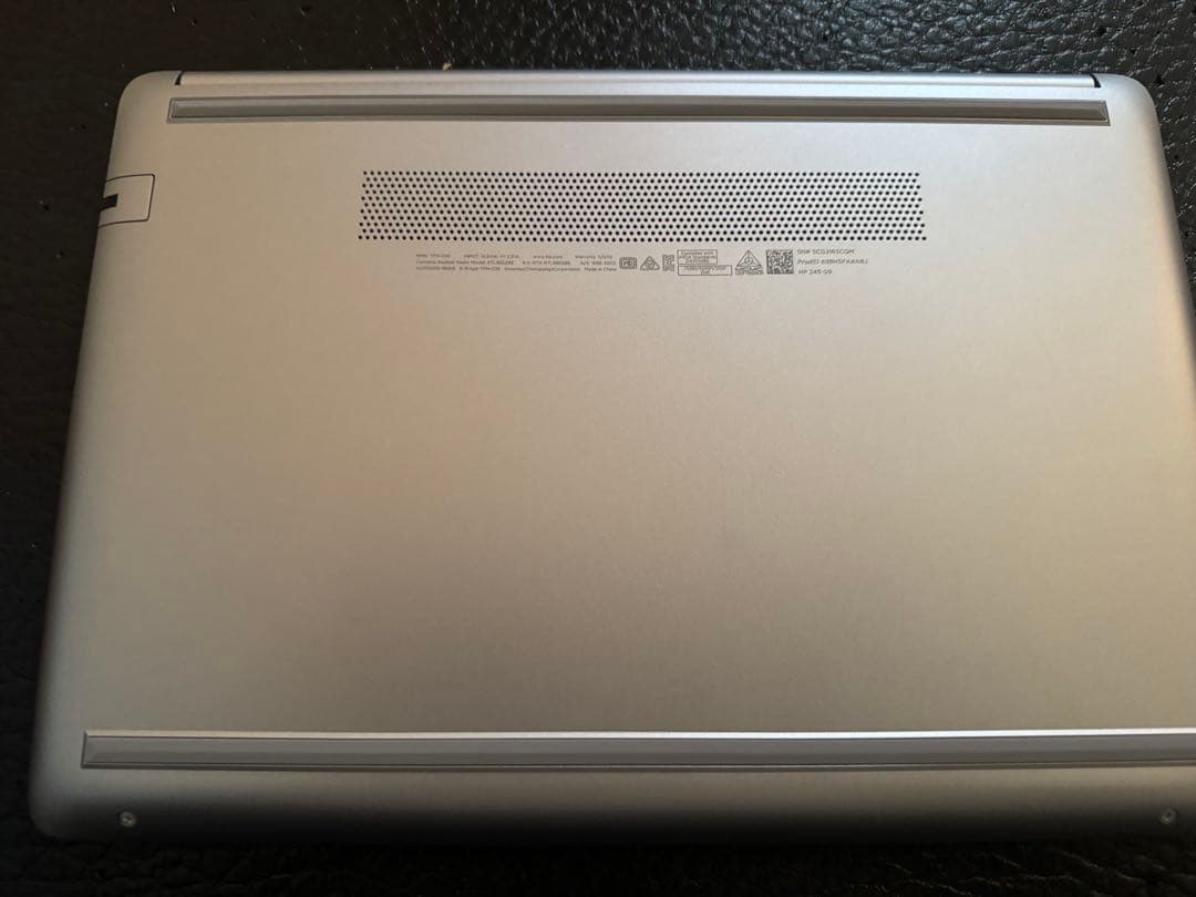 Windowsノート本体 HP 245 G9 Notebook PC